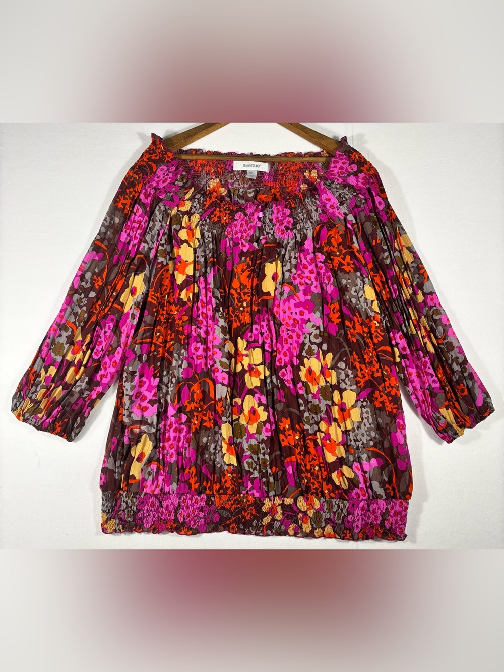 Avenue Women’s 18/20 Floral Off-Shoulder Peasant Top in Pink Multi